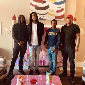 Meet your Posher, Amir